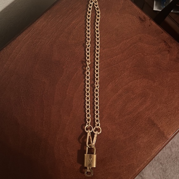 Louis Vuitton lock and key!chain is not included,I have different numbers! - Picture 2 of 6